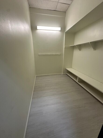 More Photos Of 1501 Bedford St, Abington Health Club For Lease