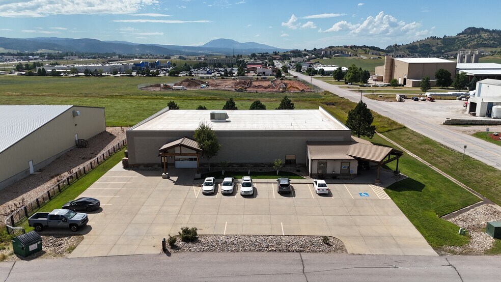 More Photos Of 215 Industrial Dr, Spearfish Warehouse For Sale