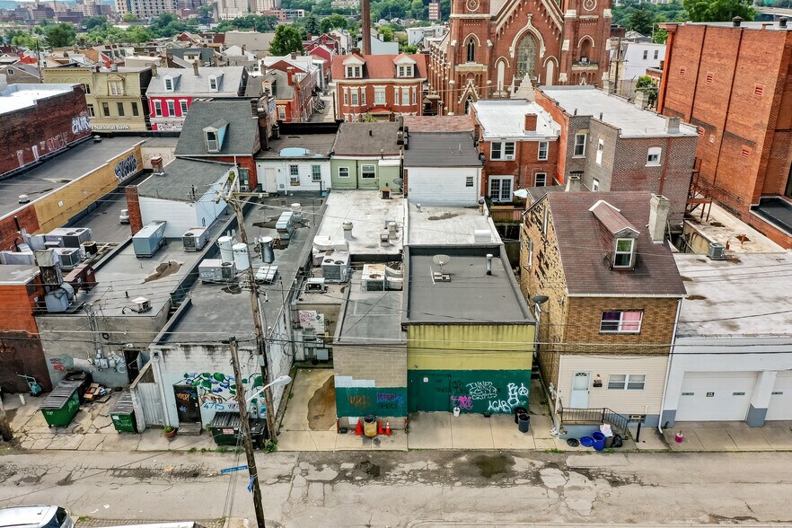 More Photos Of 4711-4713 Liberty Ave, Pittsburgh General Retail For Sale