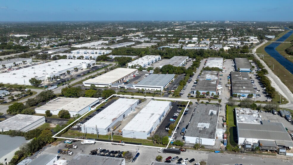 More Photos Of 3740 Prospect Ave, Riviera Beach Unknown For Lease