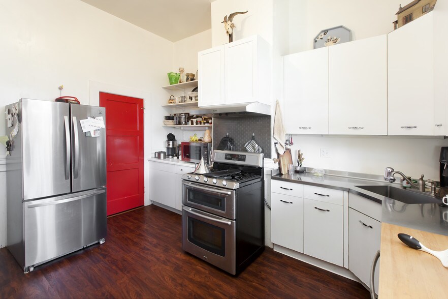More Photos Of 423-433 S Van Ness Ave, San Francisco Apartments For Sale