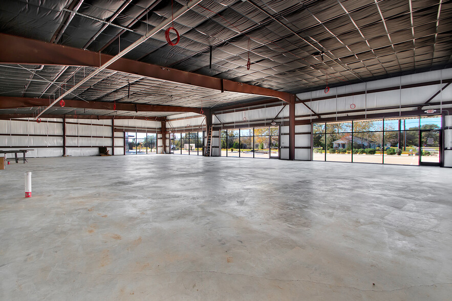 Primary Photo Of 22824 Hufsmith - Kohrville rd, Tomball Storefront Retail Office For Lease