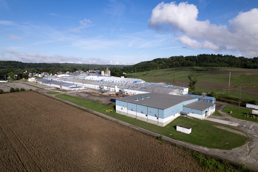 Primary Photo Of 150 Pottery Street, Perrysville Warehouse For Lease