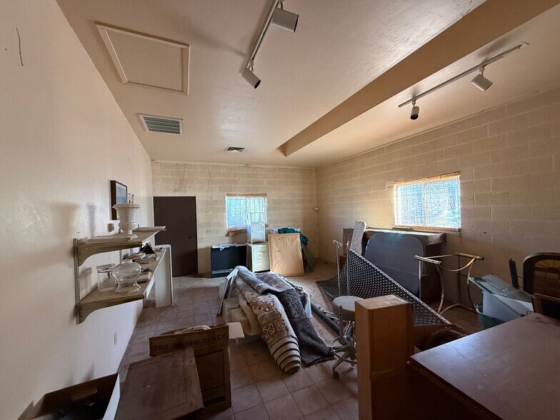 More Photos Of 2415 W Main St, Mesa Medical For Sale