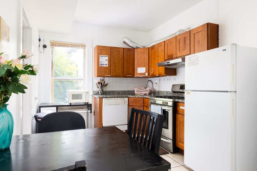 More Photos Of 342 Bowdoin St, Boston Multifamily For Sale