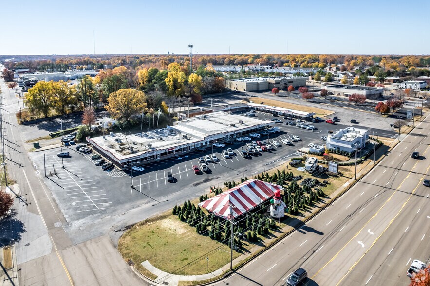 More Photos Of 6743-6779 Stage Rd, Memphis Unknown For Lease