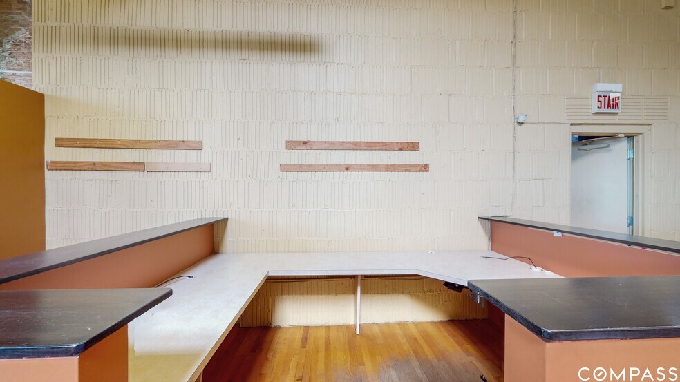 More Photos Of 2241 S Wabash Ave, Chicago Loft Creative Space For Sale