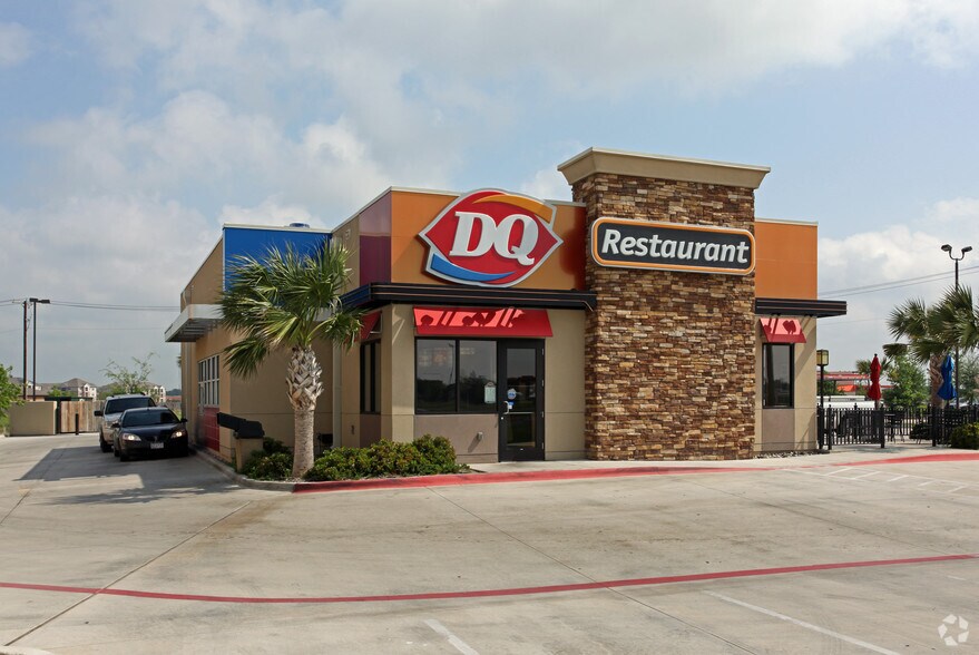 More Photos Of 1226 W Highway 287 Byp, Waxahachie General Retail For Sale