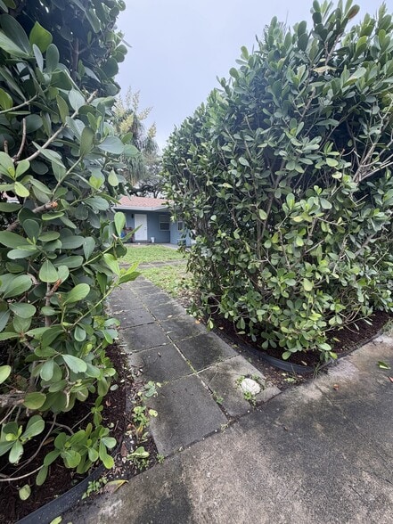 More Photos Of 401 SW 7th Ave, Fort Lauderdale Apartments For Sale