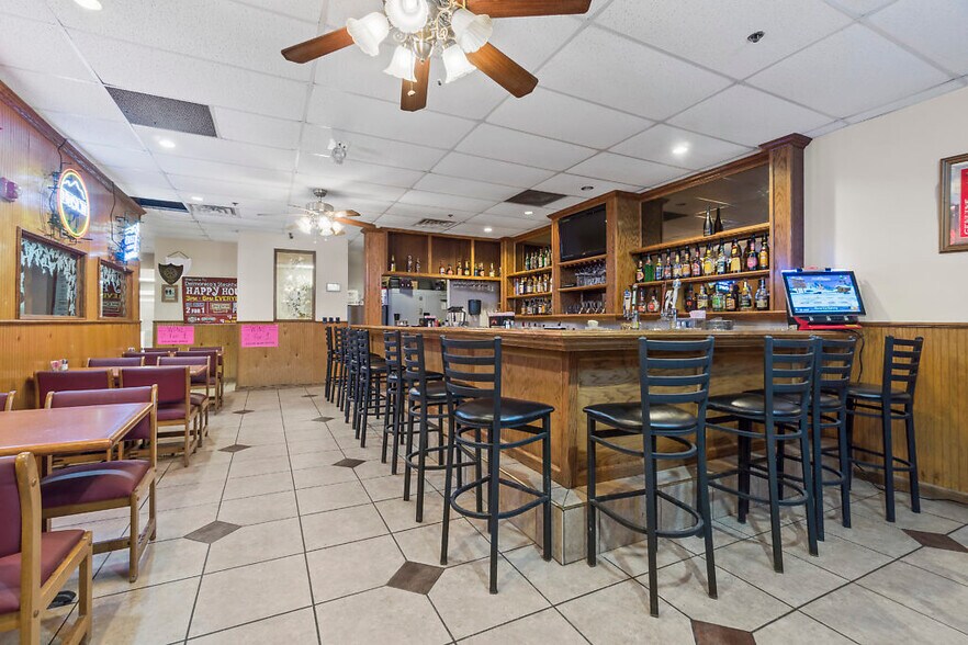 More Photos Of 2951 Old Orchard Rd, Jackson Restaurant For Sale