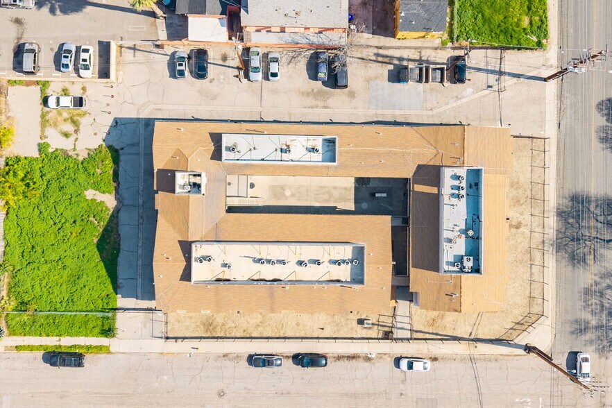 More Photos Of 1319 N Acacia Ave, San Bernardino Apartments For Sale