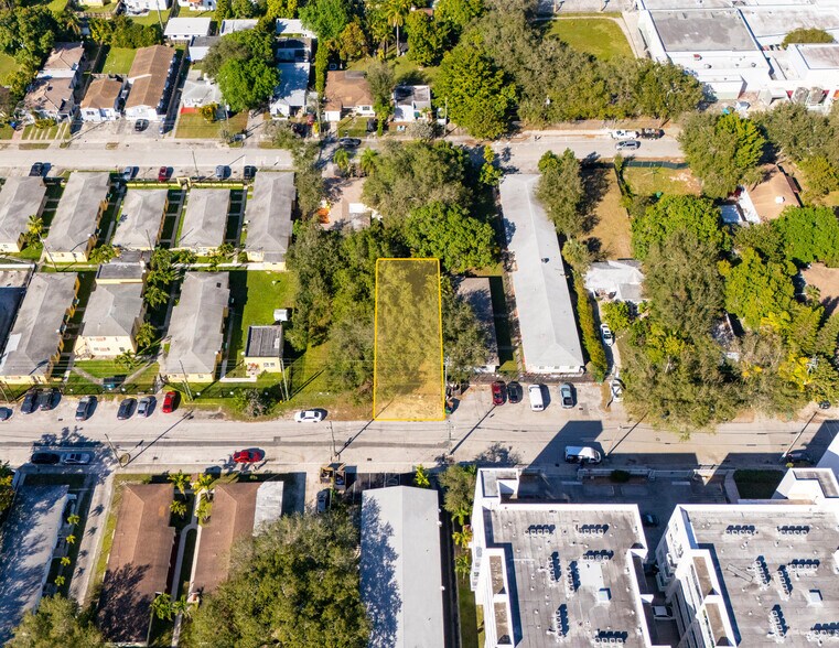 More Photos Of 729 NE 85th St, Miami Land For Sale