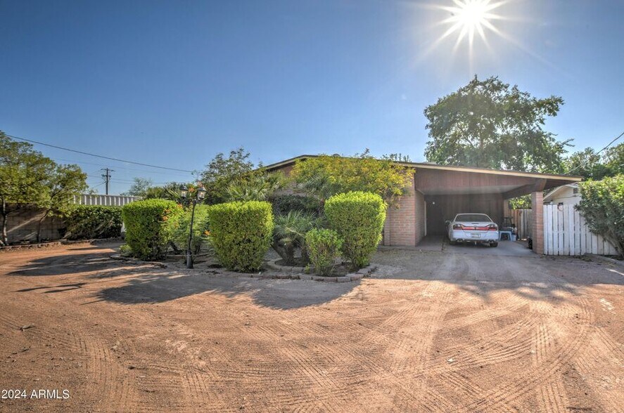 More Photos Of 2538 N 52nd St, Phoenix Multifamily For Sale