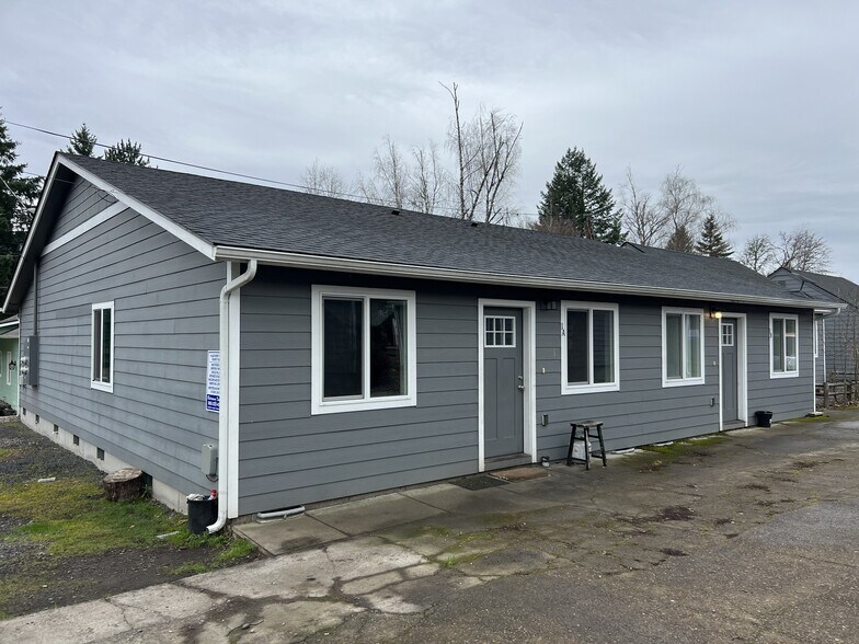 More Photos Of 612 NE Santiam Blvd, Mill City Multifamily For Sale