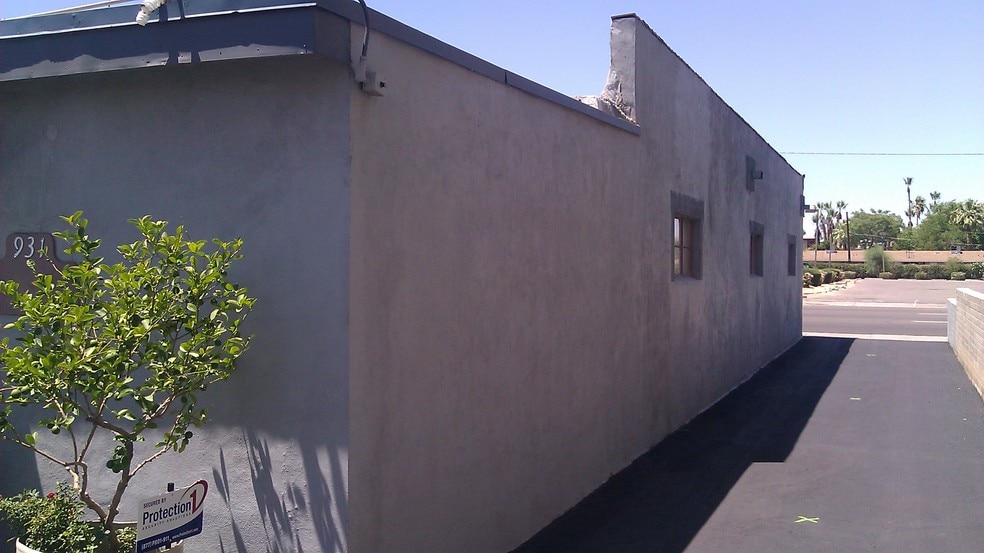 More Photos Of 929-931 E Indian School Rd, Phoenix Freestanding For Lease