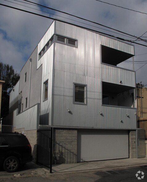 More Photos Of 1410 Pacific Ave, Venice Office For Sale