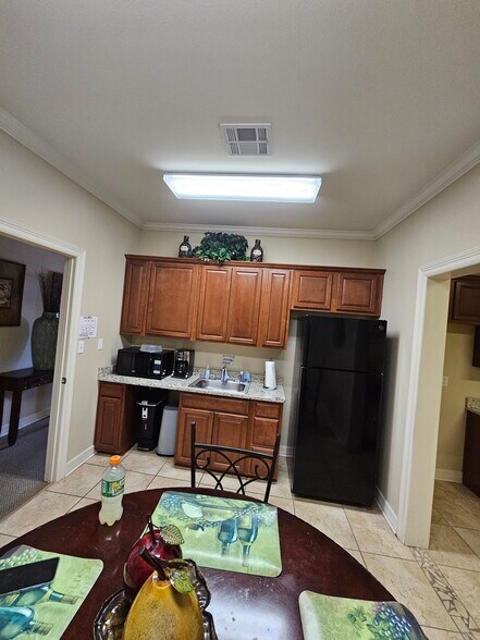 More Photos Of 7607 Fern Ave, Shreveport Office For Lease