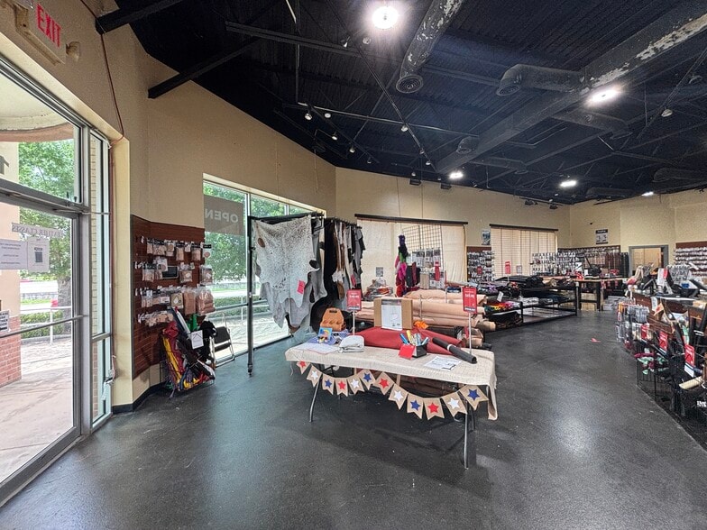 More Photos Of 7601 W Sam Houston S, Houston Storefront For Sale