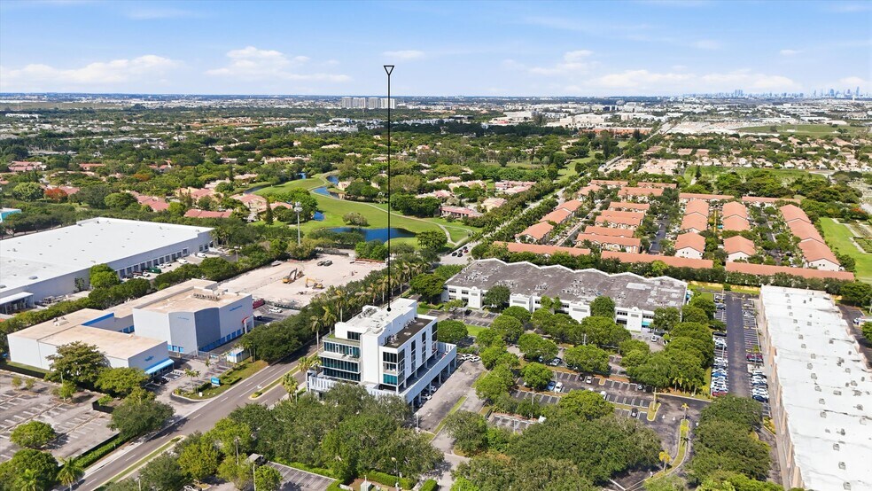 More Photos Of 10450 NW 33rd St, Doral Office For Sale