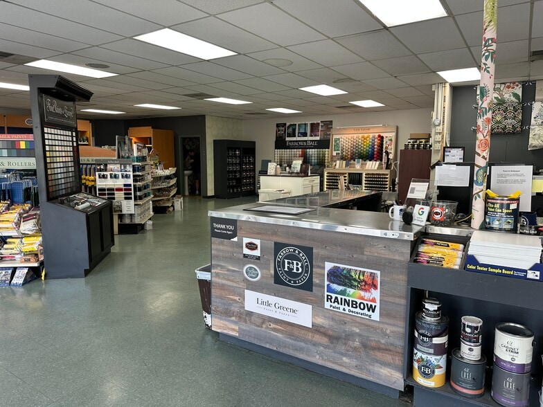 More Photos Of 1446-1450 Montgomery Hwy, Vestavia Hls, Vestavia Hills Freestanding For Lease