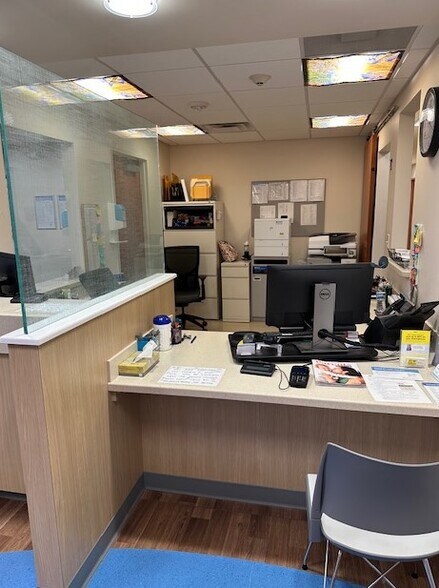 More Photos Of 70-84 Remick Blvd, Springboro Office For Sale