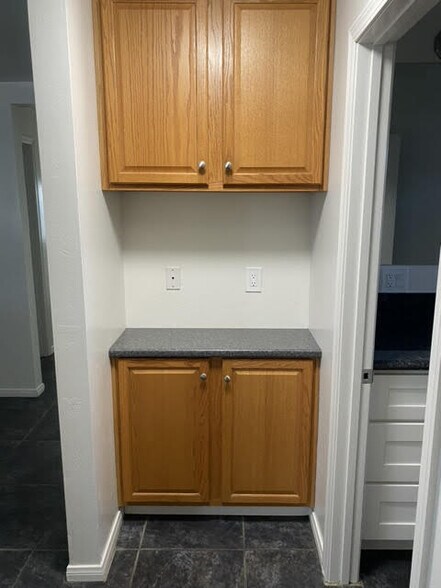 More Photos Of 8545-49 Winter Gardens Blvd, Lakeside Apartments For Sale