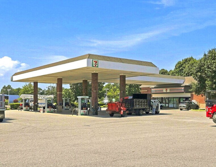 More Photos Of 1729 S Military Hwy, Chesapeake Convenience Store For Sale