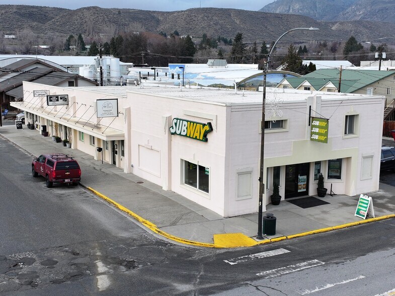 Primary Photo Of 422 S Whitcomb Ave, Tonasket Storefront For Sale