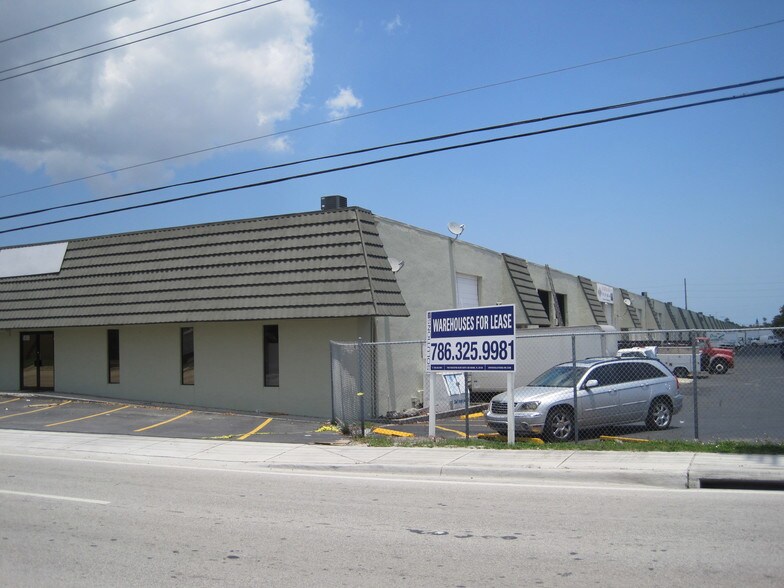 More Photos Of 5451-5497 NW 72nd Ave, Miami Warehouse For Lease
