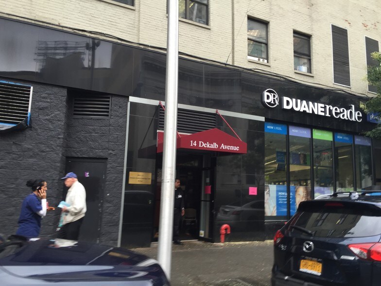 More Photos Of 14-16 Dekalb Ave, Brooklyn Loft Creative Space For Lease