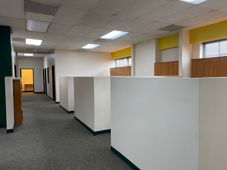 More Photos Of 2677 Zoe Ave, Huntington Park Loft Creative Space For Lease