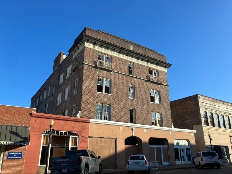 More Photos Of 115 S Main St, Yazoo City Hotel For Sale