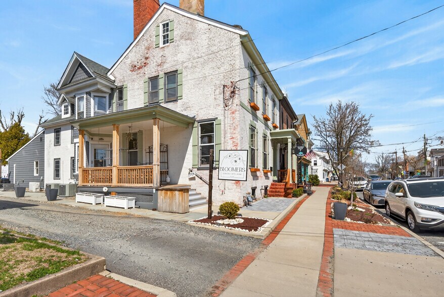 More Photos Of 22 S Main St, Allentown Office For Sale