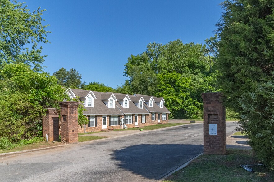 More Photos Of 279B Harrier ct, Clarksville Apartments For Sale