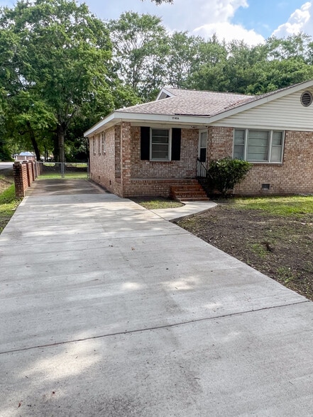 More Photos Of , Charleston Unknown For Sale