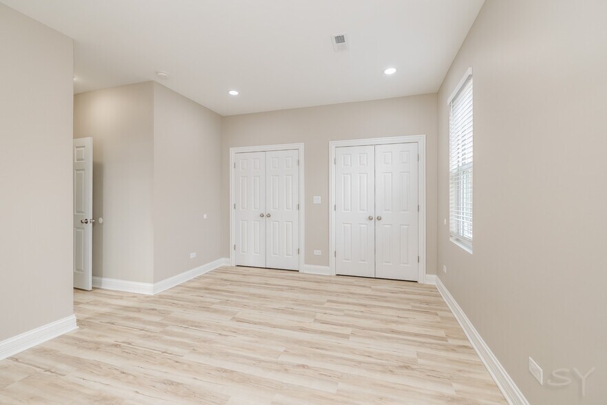 More Photos Of 3806 Ohio st, Chicago Apartments For Sale