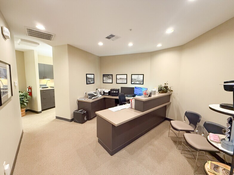 More Photos Of 1880 W Judith Ln, Boise Office For Sale