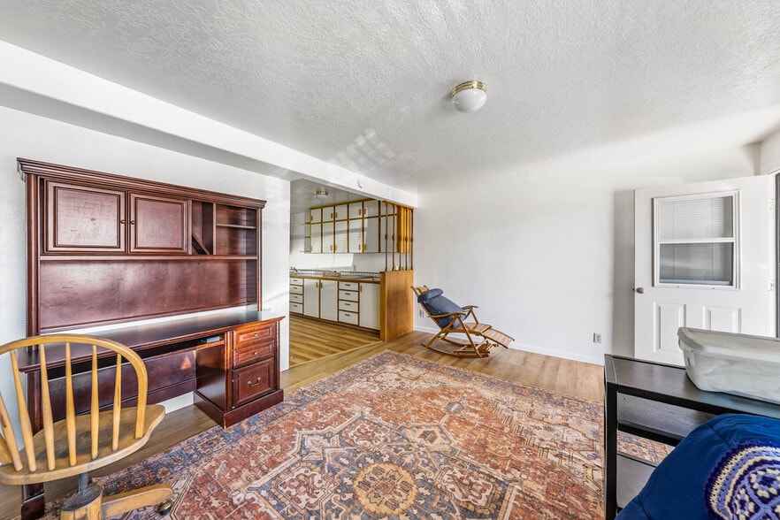 More Photos Of 542 Pacific Ave, Brookings Multifamily For Sale