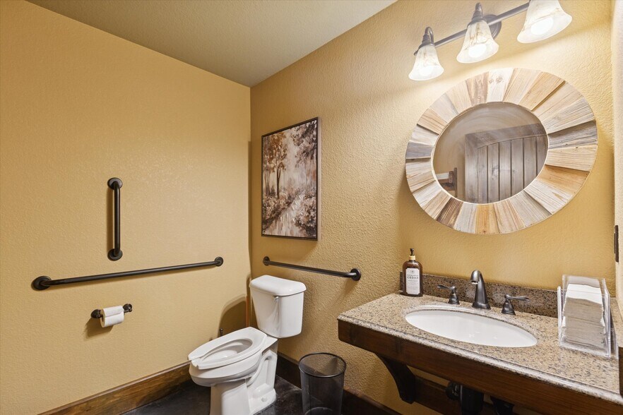 More Photos Of 8370 Lakeview Rd, Alanson Winery Vineyard For Sale