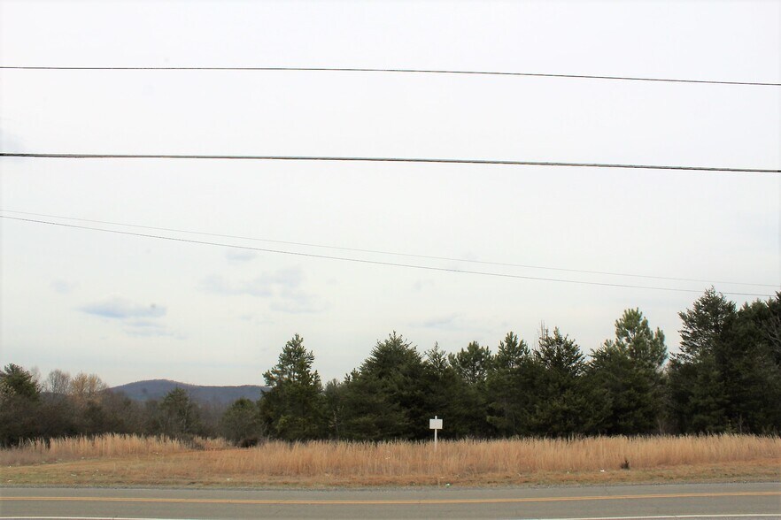 More Photos Of 4054 Lower Cedar Valley Rd, Hudson Land For Sale