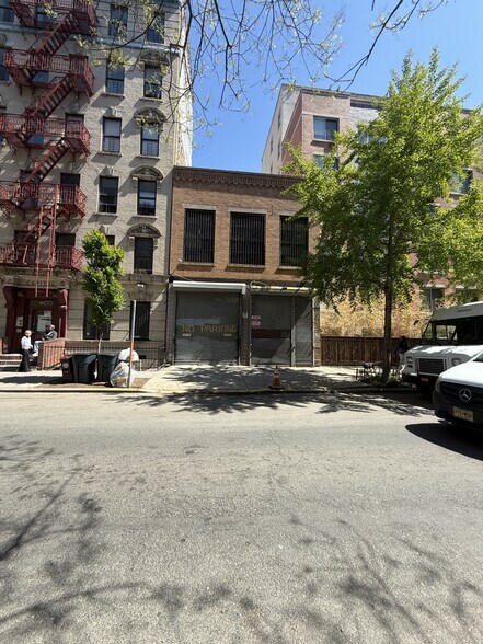 More Photos Of 31 W 138th St, New York Storefront Retail Residential For Sale