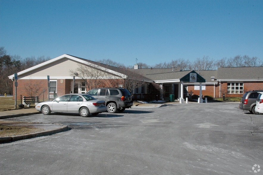 More Photos Of 94 Stevens Rd, Toms River Healthcare For Lease