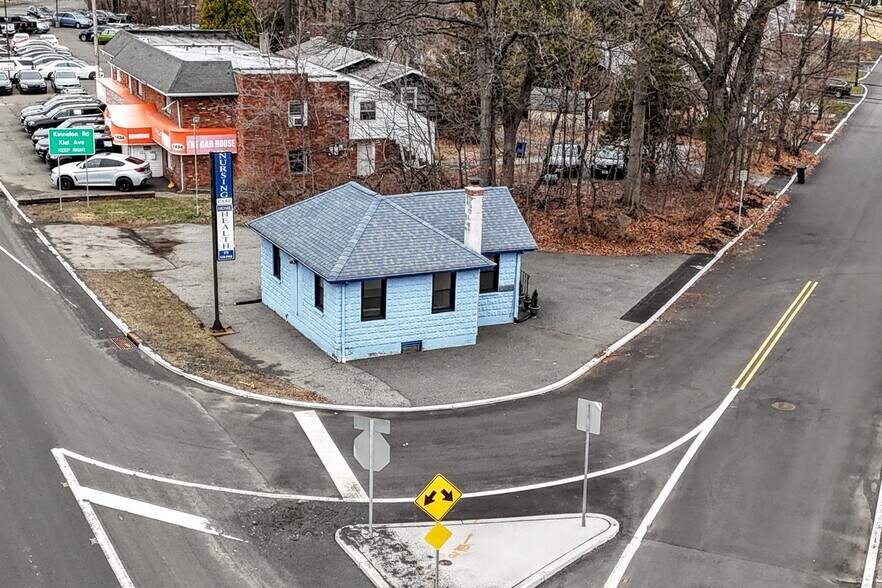 More Photos Of 1432 State Rt 23, Butler Freestanding For Lease