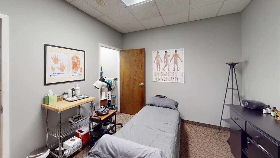 More Photos Of 4805 Park Rd, Charlotte Storefront Retail Office For Lease