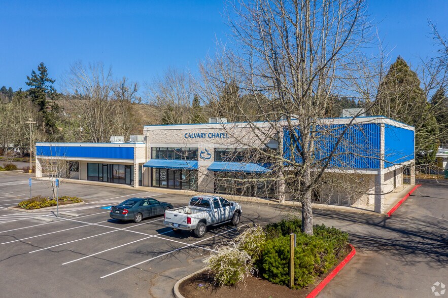 More Photos Of 1137 N Pacific Hwy, Cottage Grove Unknown For Lease