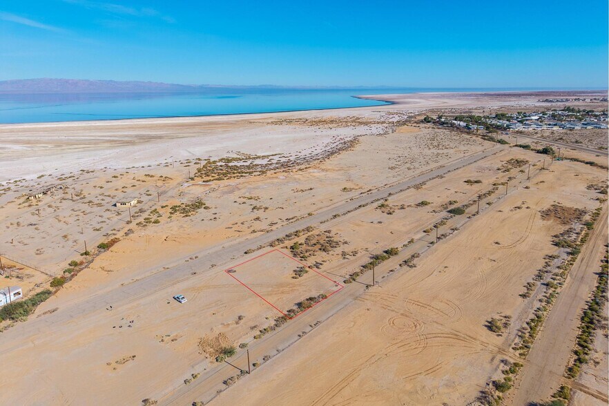 More Photos Of 2537 Aberdeen Dr., Thermal Land For Sale