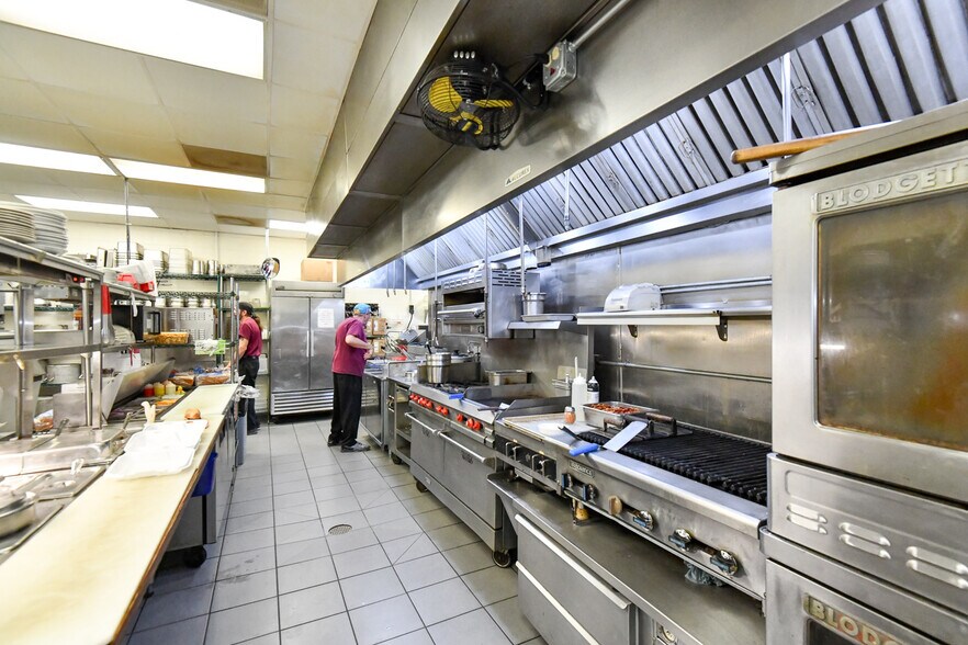 More Photos Of 7099 N Hwy 441, Dillard Restaurant For Sale