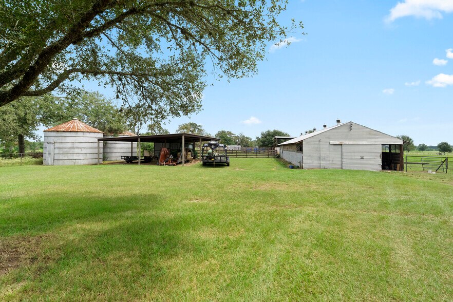 More Photos Of 34483 FM 1488, Hempstead Land For Sale