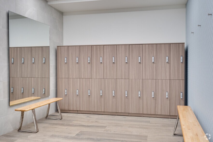 Photo of 3rd Floor Ste 2211/305