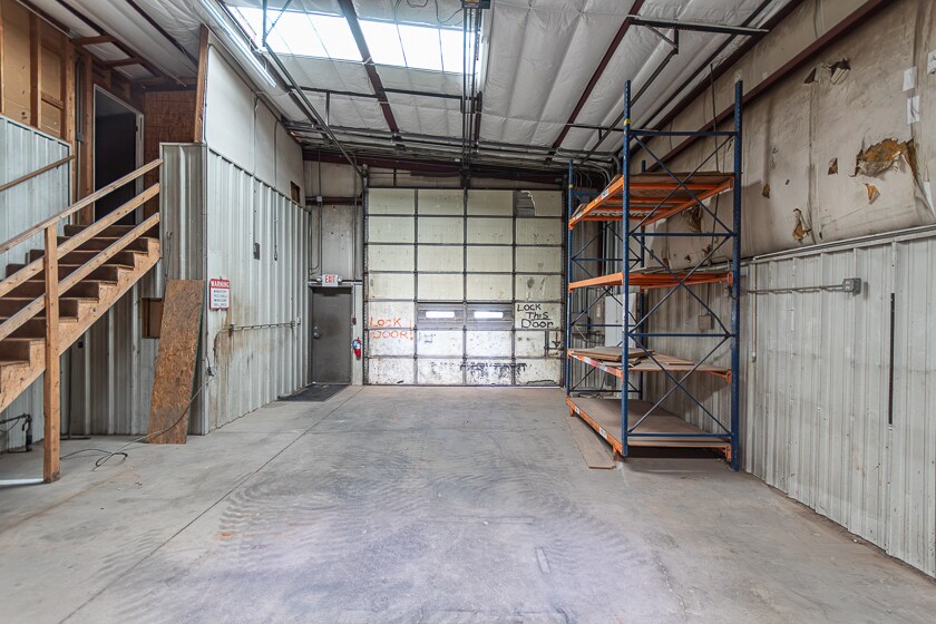 More Photos Of 1712 1st Ave, Greeley Warehouse For Lease
